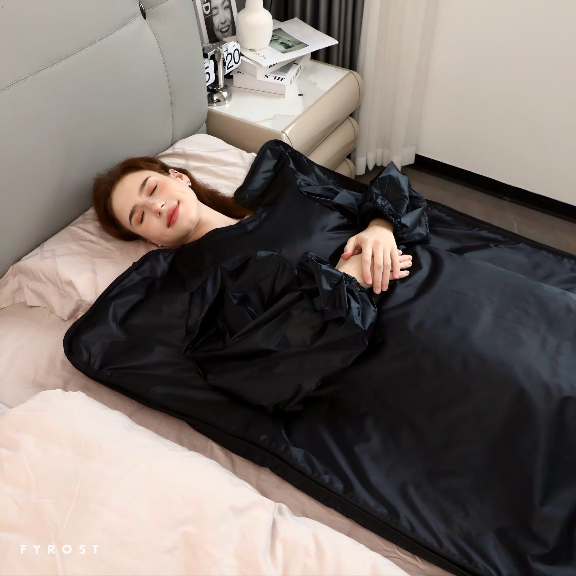 Full-body infrared sweat session in bed